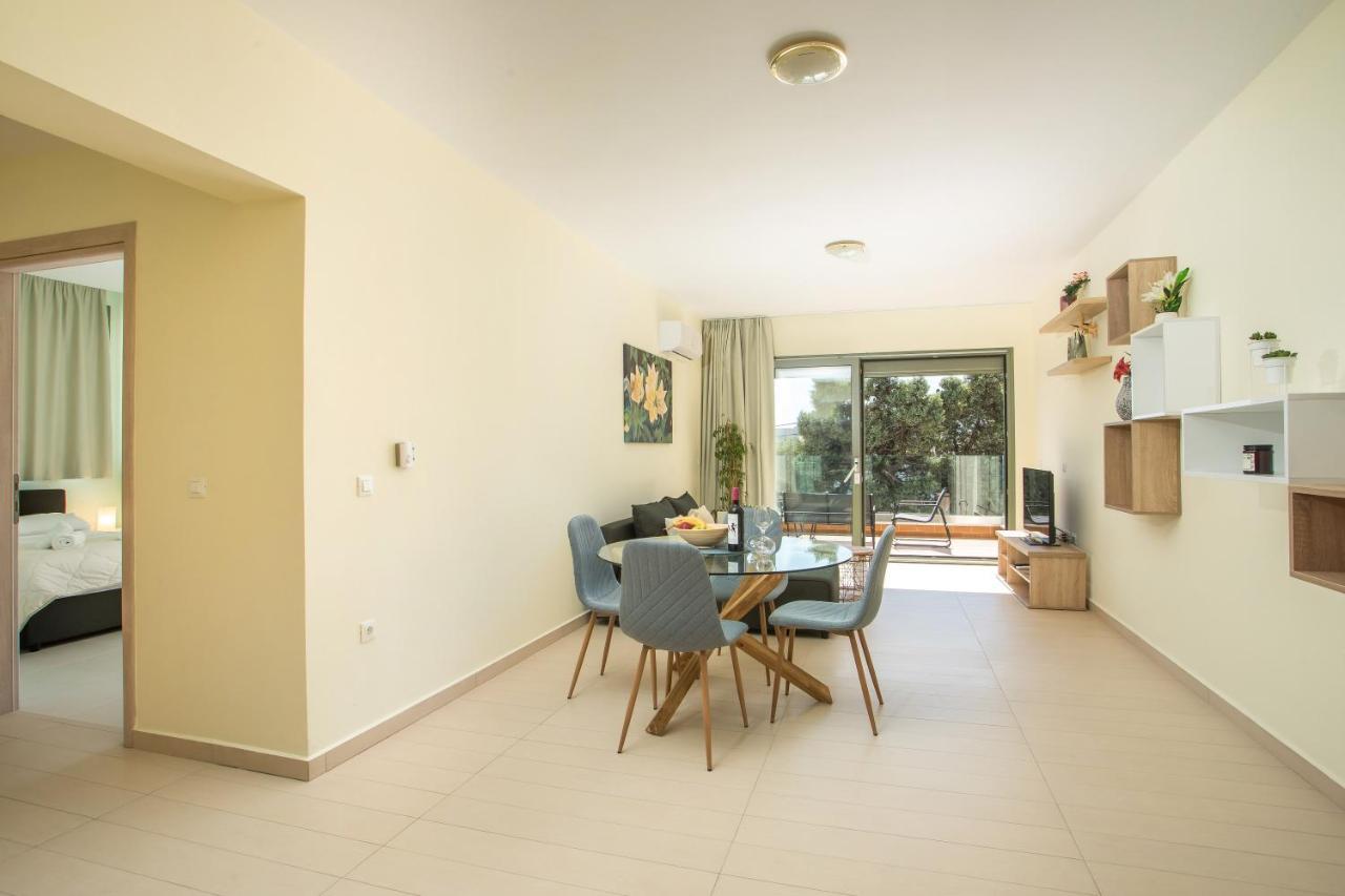 Eden Lily- Luxurious With Sea View Apartment *
