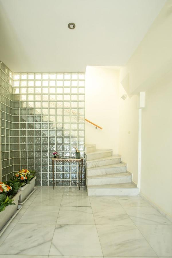 Eden Lily- Luxurious With Sea View Apartment